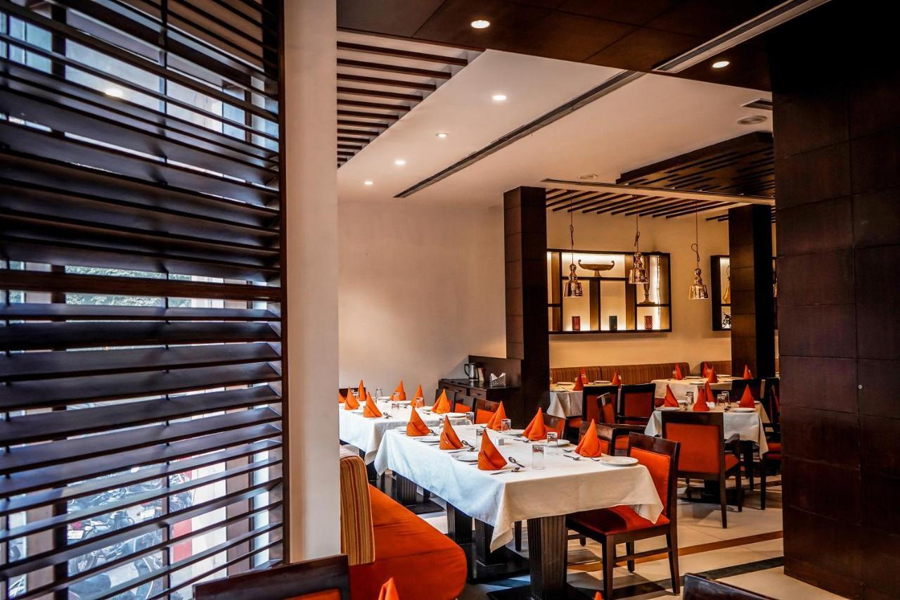 Hotel Gwalior Regency Ngoại thất bức ảnh