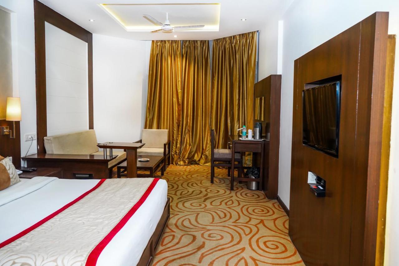 Hotel Gwalior Regency Ngoại thất bức ảnh
