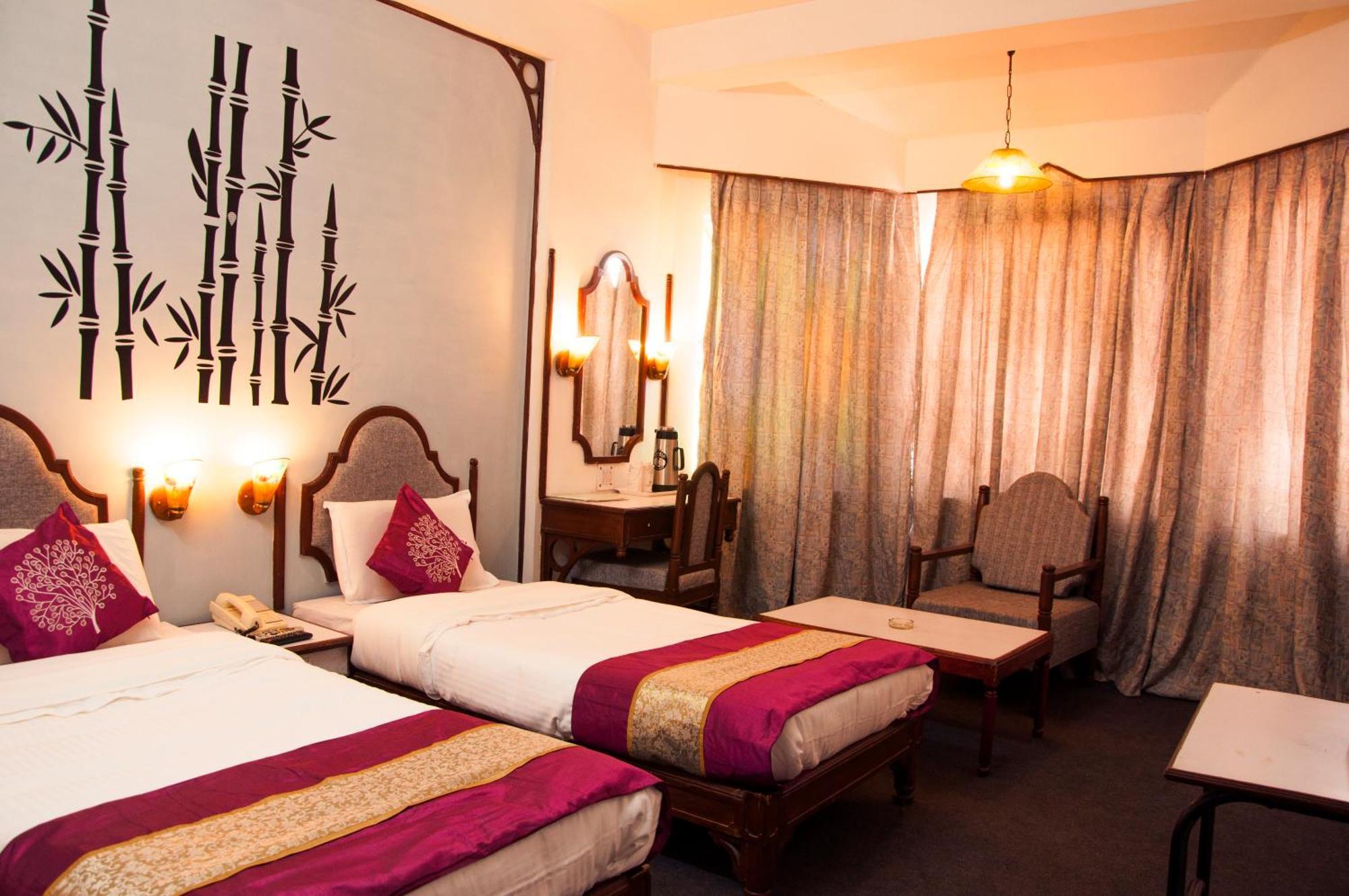 Hotel Gwalior Regency Ngoại thất bức ảnh