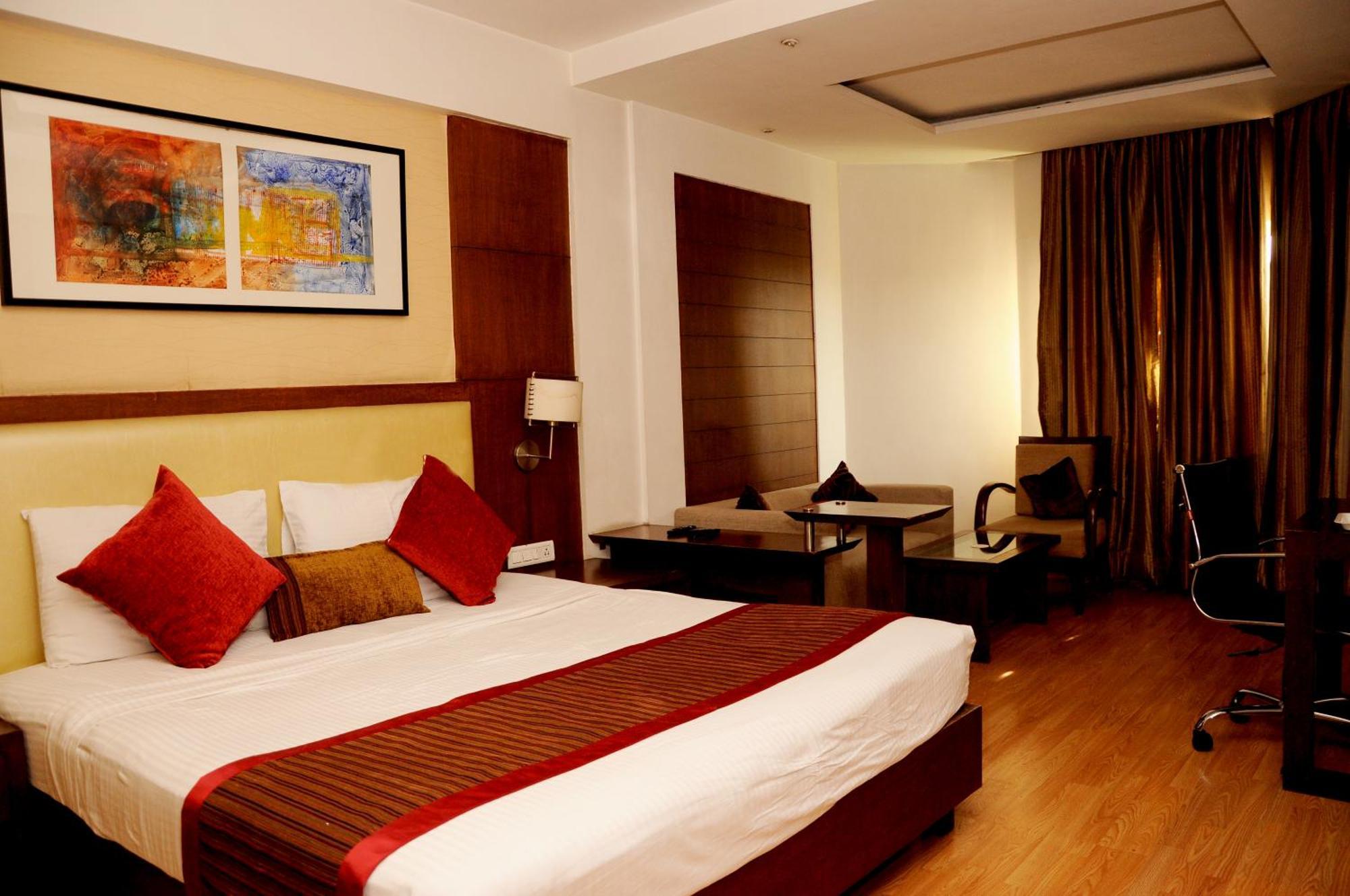 Hotel Gwalior Regency Ngoại thất bức ảnh