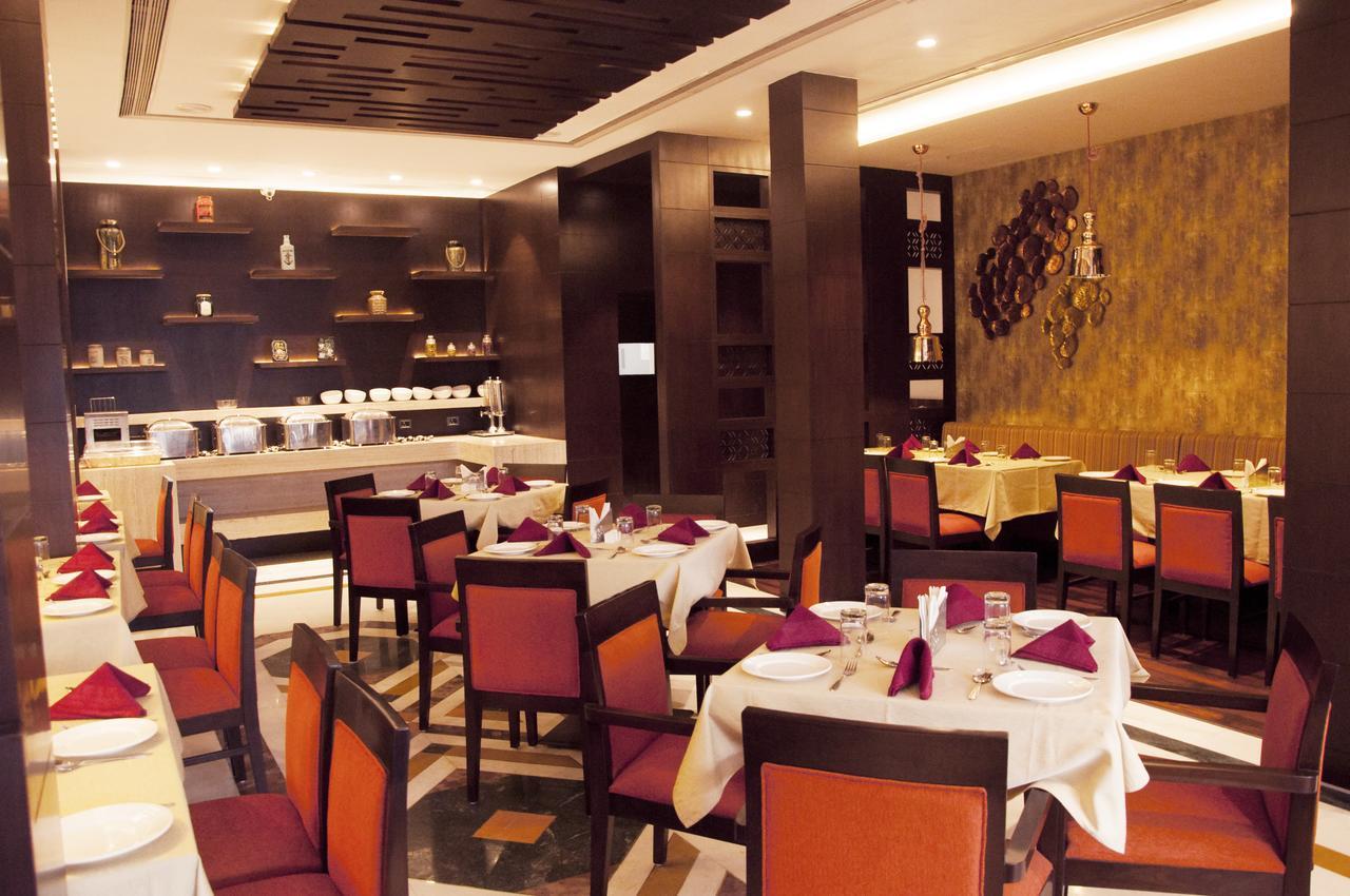 Hotel Gwalior Regency Ngoại thất bức ảnh